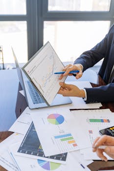  积极股东时代开启，公募基金表决权披露迈出关键一步；责任投资实践渐入佳境，上市公司治理迎来新助力。 股票财经 积极股东时代开启，公募基金表决权披露迈出关键一步；责任投资实践渐入佳境，上市公司治理迎来新助力。 股票财经 积极股东时代开启，公募基金表决权披露迈出关键一步；责任投资实践渐入佳境，上市公司治理迎来新助力。 股票财经 积极股东时代开启，公募基金表决权披露迈出关键一步；责任投资实践渐入佳境，上市公司治理迎来新助力。 股票财经