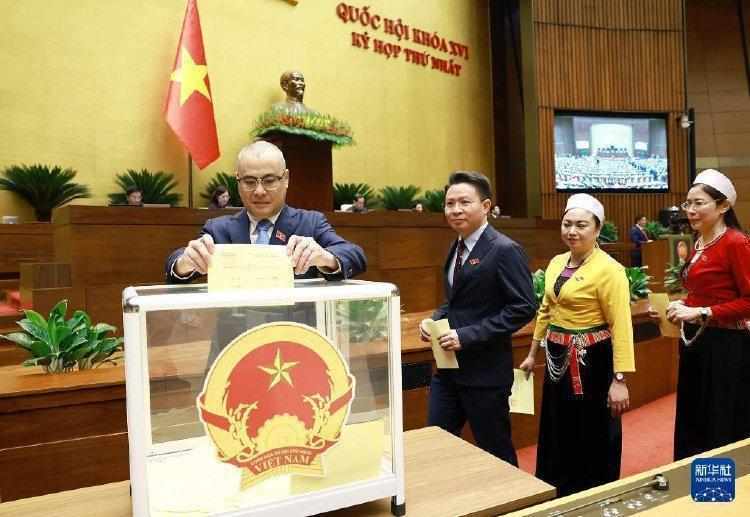  【深度】越南新领导层的“战略冲刺”：三重维度下的外交棋局 新闻 【深度】越南新领导层的“战略冲刺”：三重维度下的外交棋局 新闻 【深度】越南新领导层的“战略冲刺”：三重维度下的外交棋局 新闻 【深度】越南新领导层的“战略冲刺”：三重维度下的外交棋局 新闻 【深度】越南新领导层的“战略冲刺”：三重维度下的外交棋局 新闻