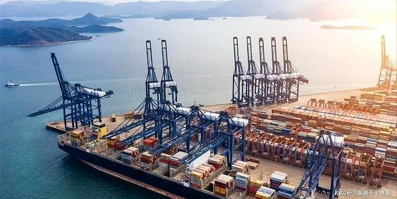  【深度解析】全球技术围堵下的产业链重构：一场关于规则主导权的博弈 新闻 【深度解析】全球技术围堵下的产业链重构：一场关于规则主导权的博弈 新闻